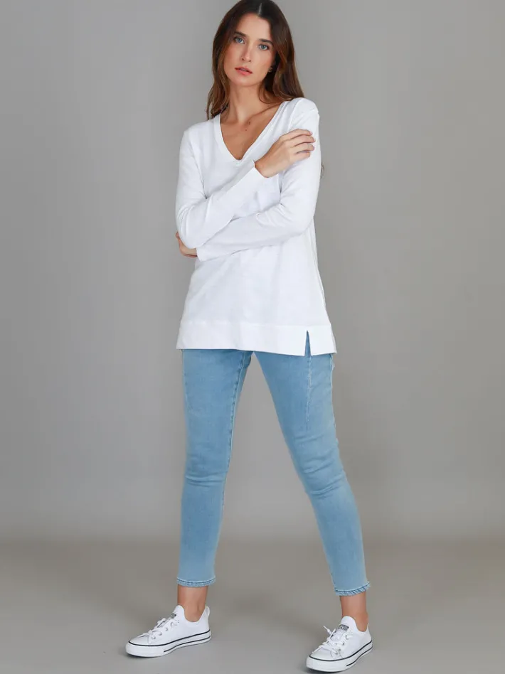 3rd Story Leah V Neck T Shirt< Long Sleeves