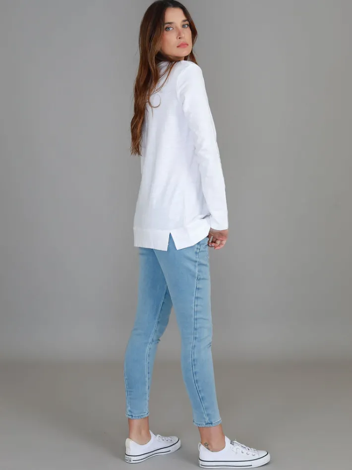 3rd Story Leah V Neck T Shirt< Long Sleeves