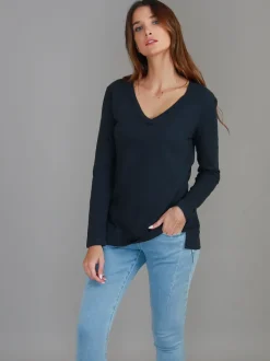 3rd Story Leah V Neck T Shirt< Long Sleeves