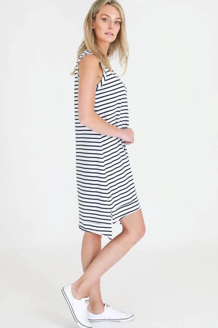 3rd Story Lockhart Sleeveless Dress< Sleeveless Dress