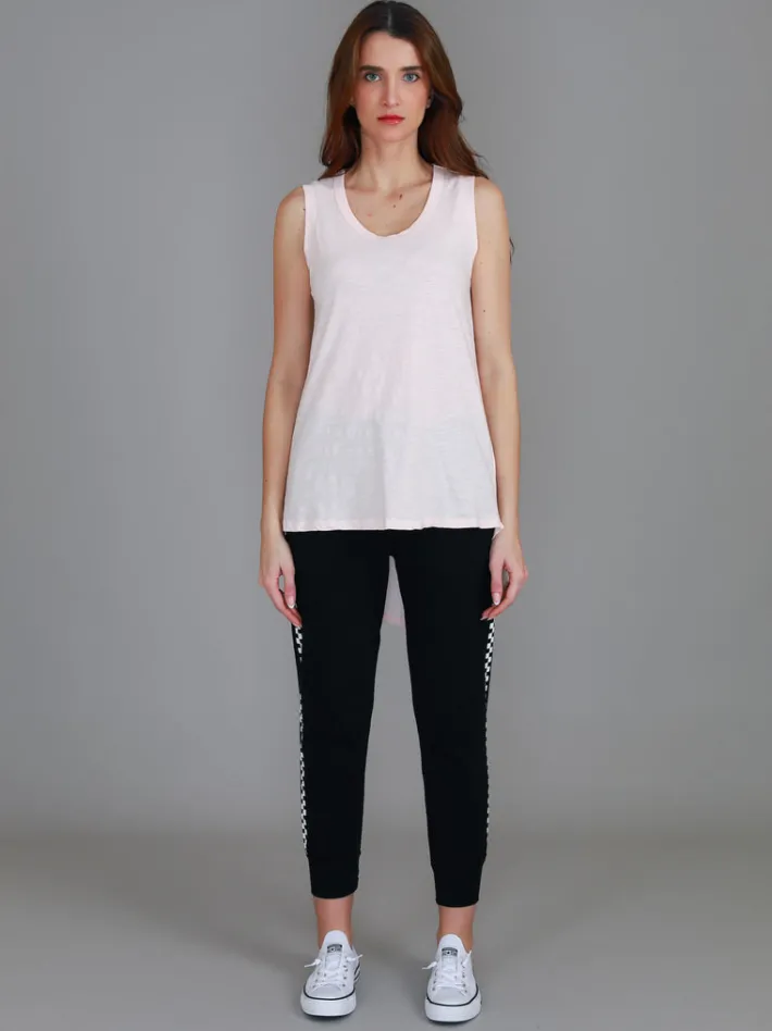3rd Story Madison Hi Lo Hem Tank Top< Tanks