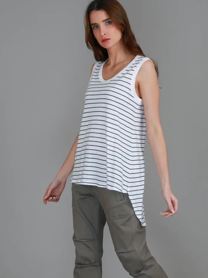 3rd Story Madison Hi Lo Hem Tank Top< Tanks