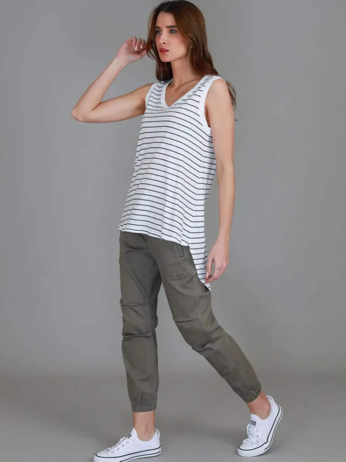 3rd Story Madison Hi Lo Hem Tank Top< Tanks