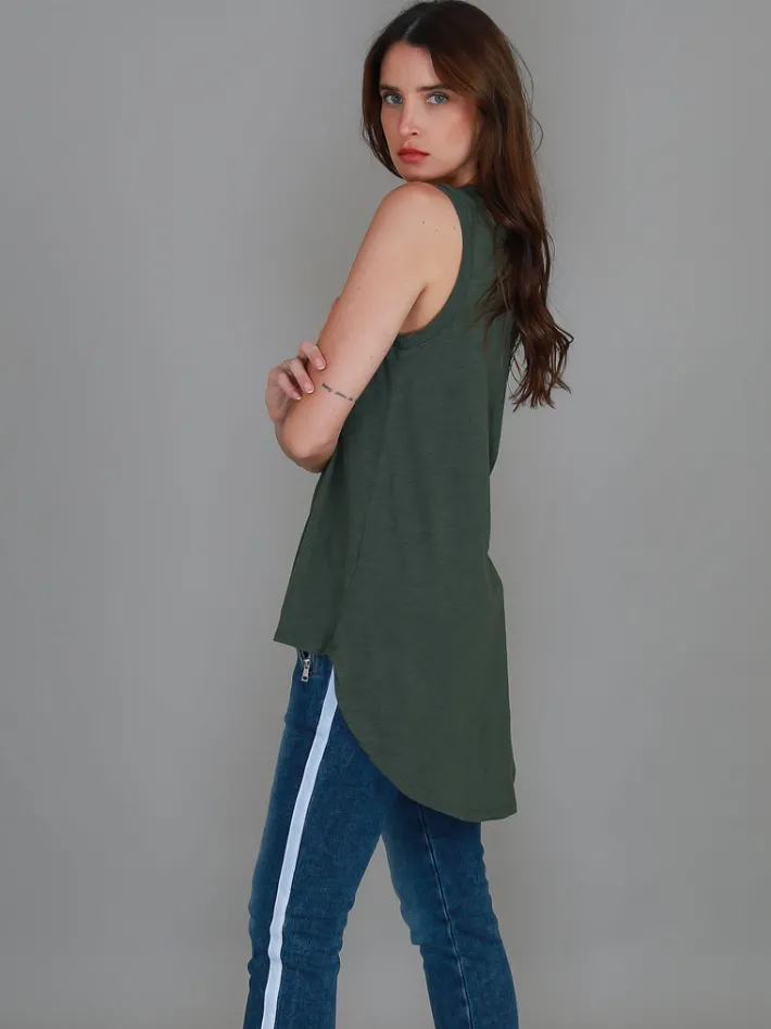 3rd Story Madison Hi Lo Hem Tank Top< Tanks