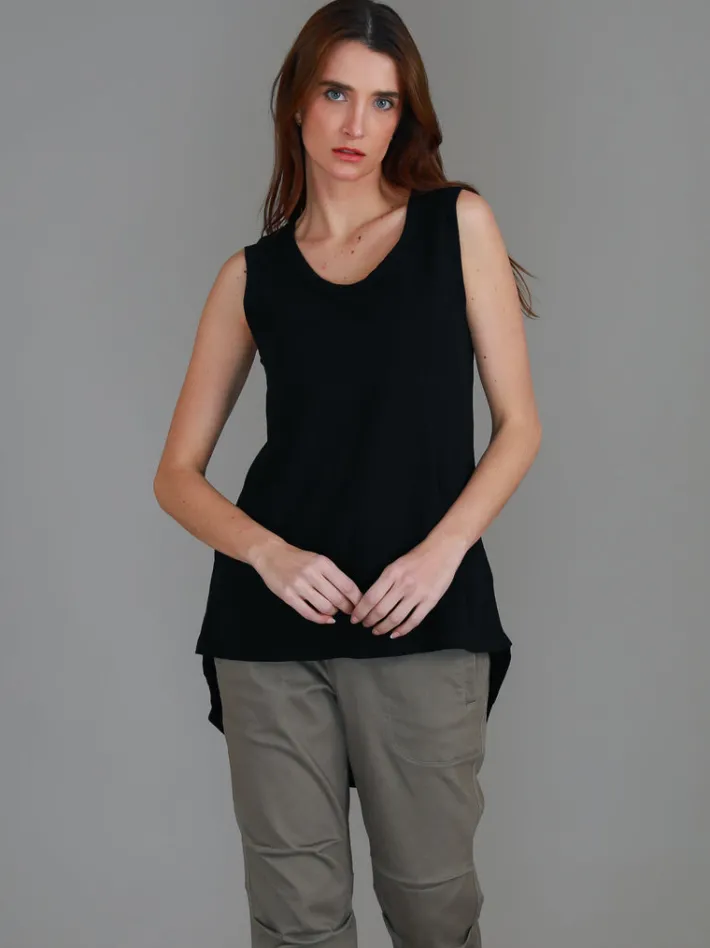 3rd Story Madison Hi Lo Hem Tank Top< Tanks