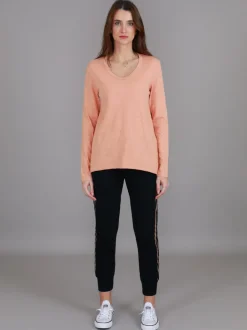3rd Story Millicent Long Sleeve Essentials T Shirt< Long Sleeves