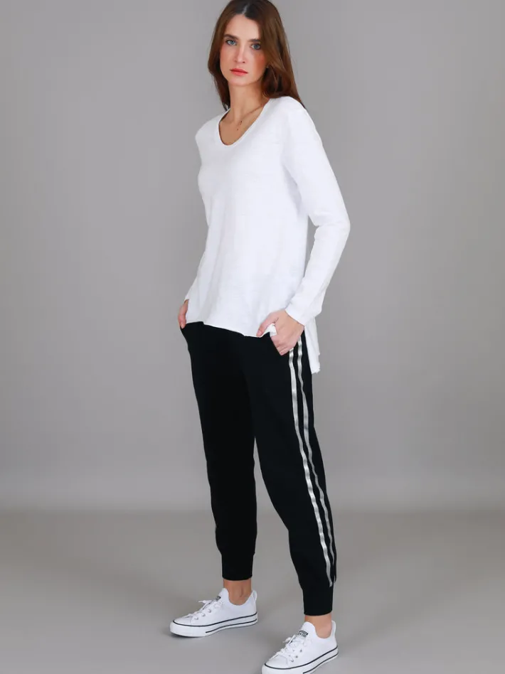 3rd Story Millicent Long Sleeve Essentials T Shirt< Long Sleeves