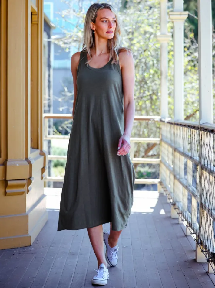 3rd Story Paige Racer Back Midi Dress< Sleeveless Dress