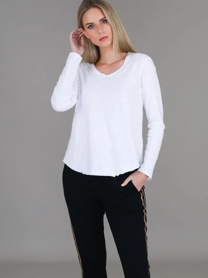 3rd Story Penola Long Sleeve Essentials T Shirt< Long Sleeves
