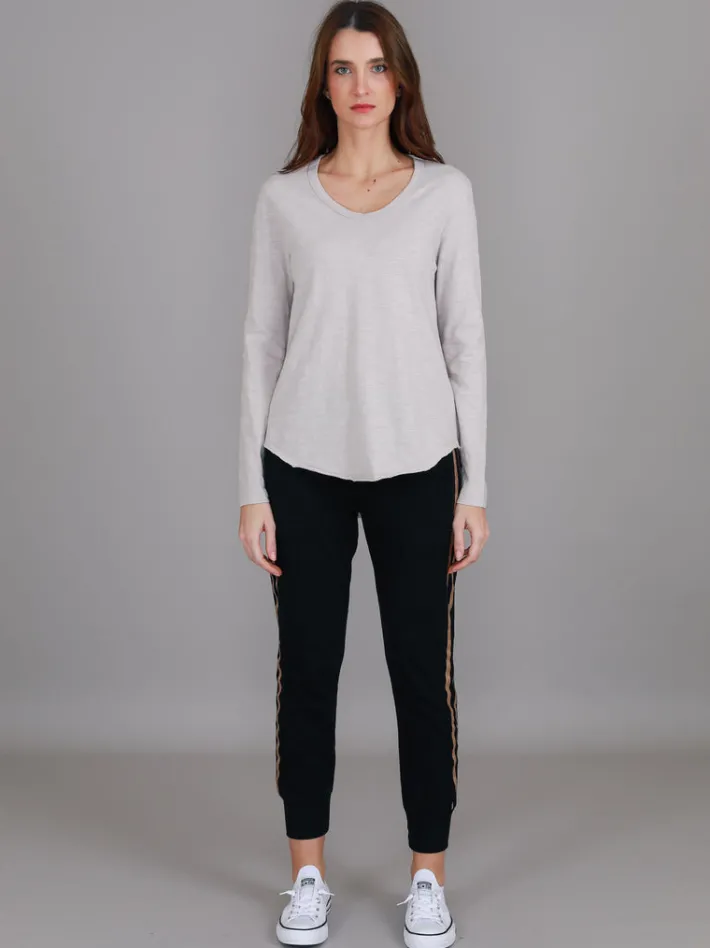 3rd Story Penola Long Sleeve Essentials T Shirt< Long Sleeves