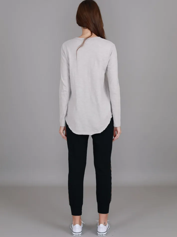 3rd Story Penola Long Sleeve Essentials T Shirt< Long Sleeves