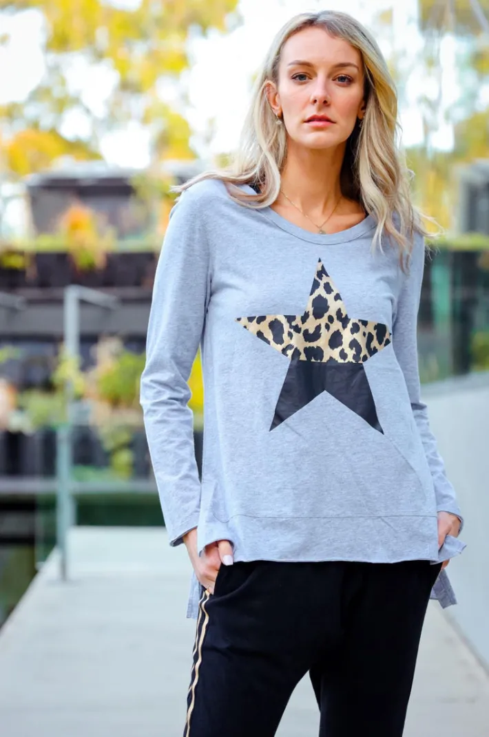 3rd Story Ramona Leopard Print Splice Star T Shirt< Long Sleeves