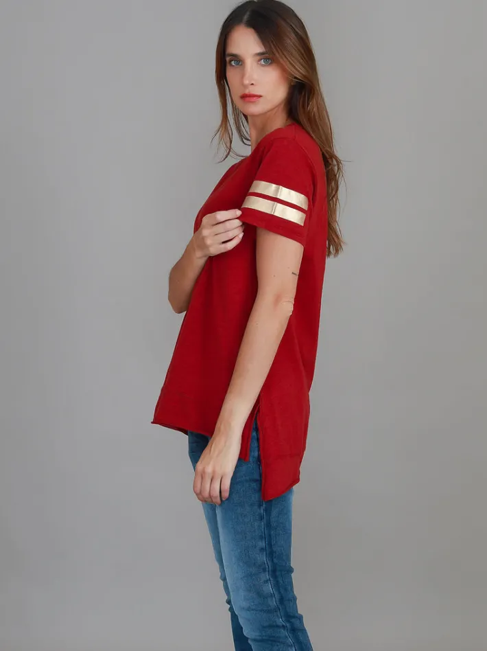3rd Story Renn Twin Gold Stripe Print T Shirt< Short Sleeves