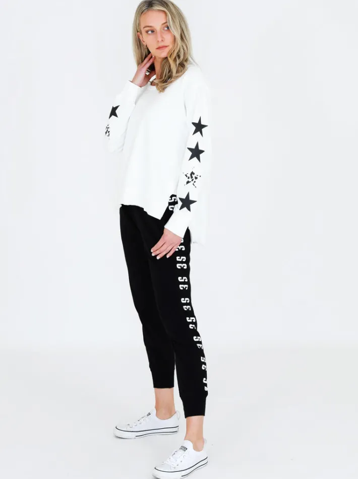3rd Story Rhodes Leopard Star Print on Sleeve Sweatshirt< Sweatshirts|Sweatshirts