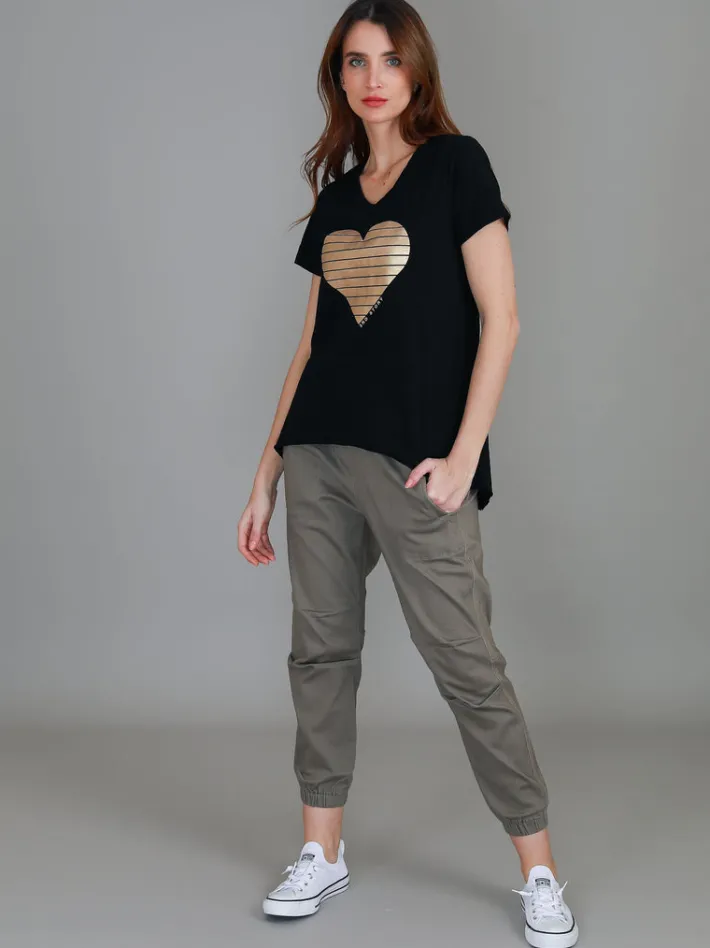 3rd Story Rue Gold Heart Short Sleeve T Shirt< Short Sleeves