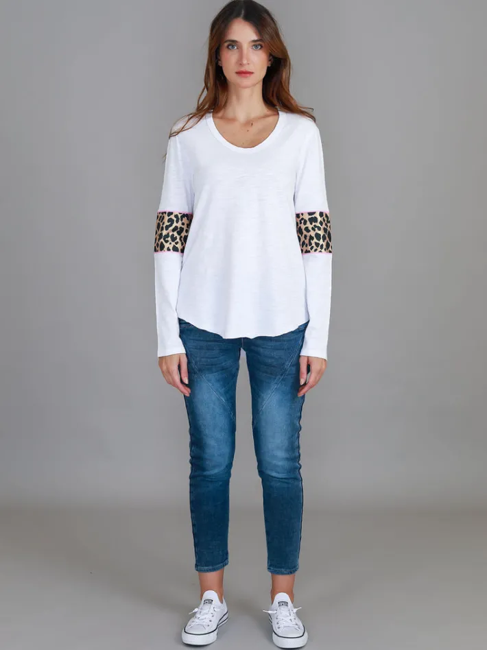 3rd Story Shirley Leopard Band Long Sleeve T Shirt< Long Sleeves