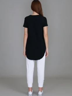 3rd Story Sorrento Curved Hem T Shirt< Short Sleeves