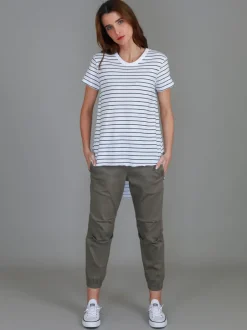 3rd Story Sorrento Curved Hem T Shirt< Short Sleeves