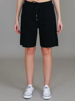 3rd Story Taree Long Shorts< Shorts