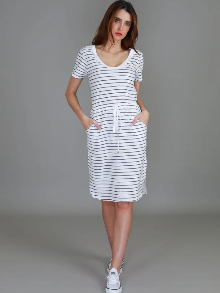 3rd Story Tess Drawstring Dress< Short Sleeve Dress