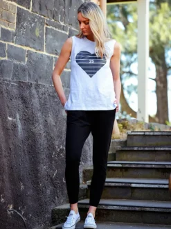 3rd Story Thea Heart Grey Tank Top< Tanks