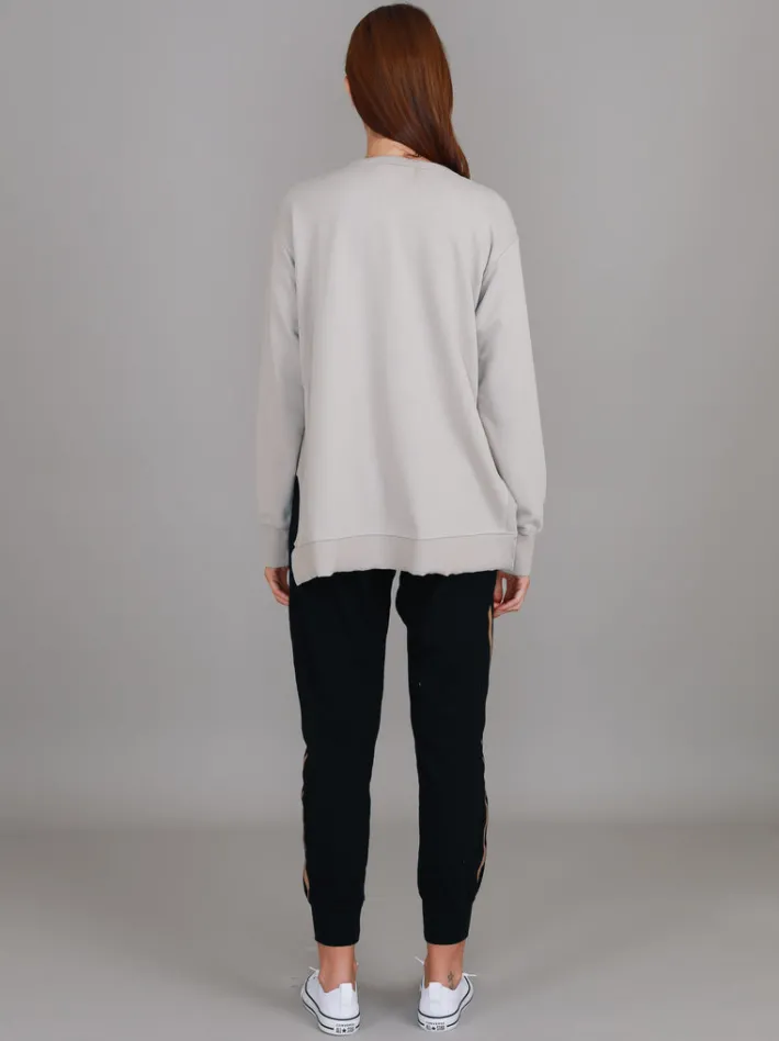 3rd Story Ulverstone Crewneck Sweatshirt< Sweatshirts|Sweatshirts