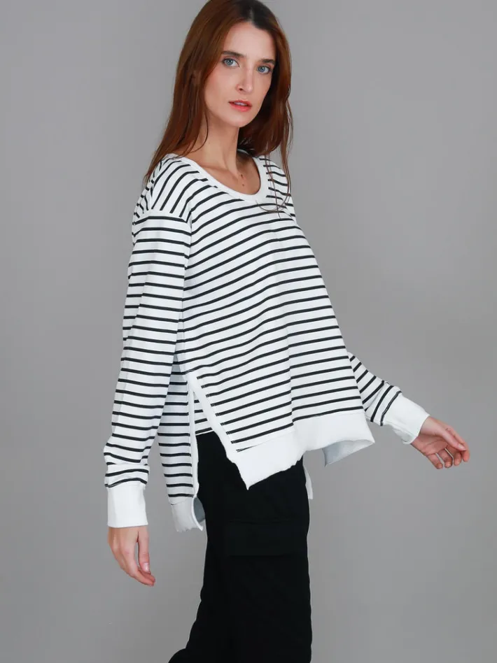 3rd Story Ulverstone Crewneck Sweatshirt< Sweatshirts|Sweatshirts