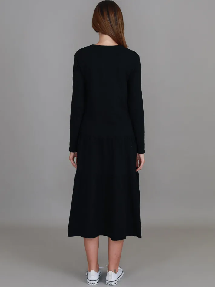 3rd Story Vera Black Tiered Long Sleeve Dress< Long Sleeve Dress