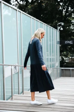 3rd Story Vera Black Tiered Long Sleeve Dress< Long Sleeve Dress