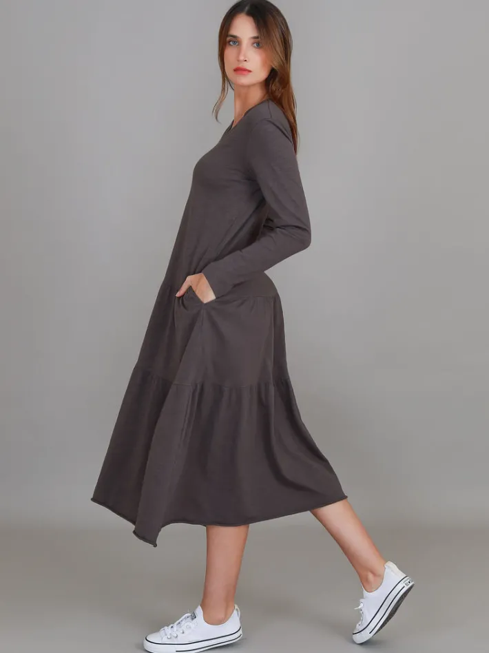 3rd Story Vera Black Tiered Long Sleeve Dress< Long Sleeve Dress