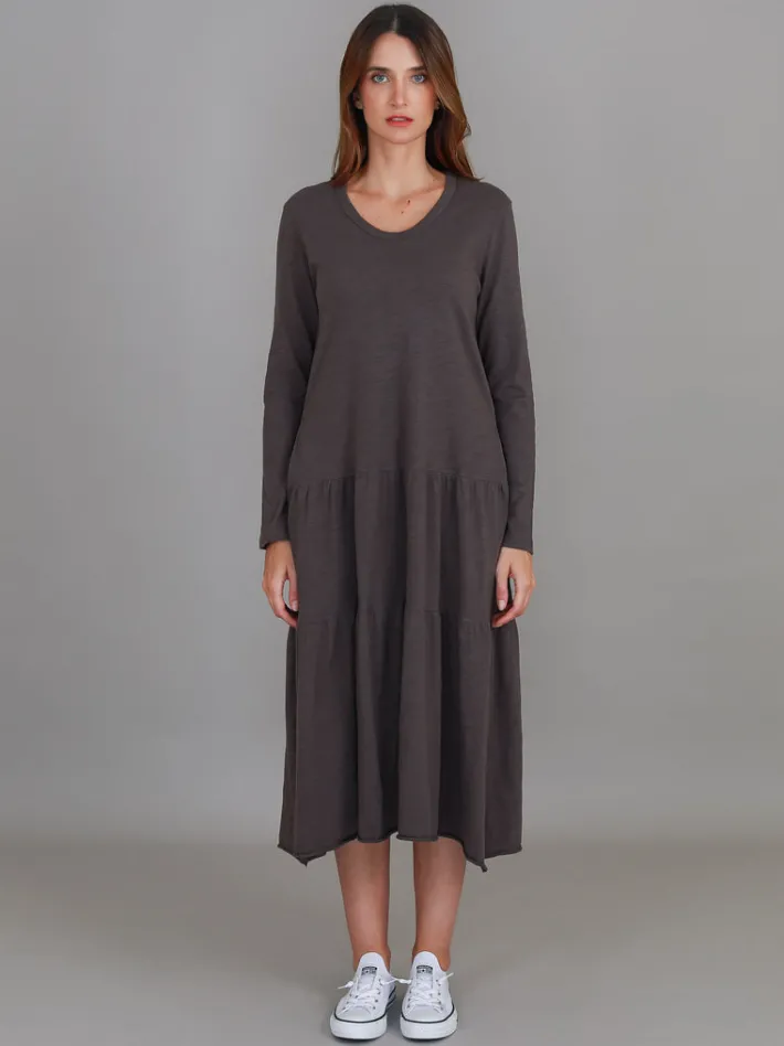 3rd Story Vera Black Tiered Long Sleeve Dress< Long Sleeve Dress