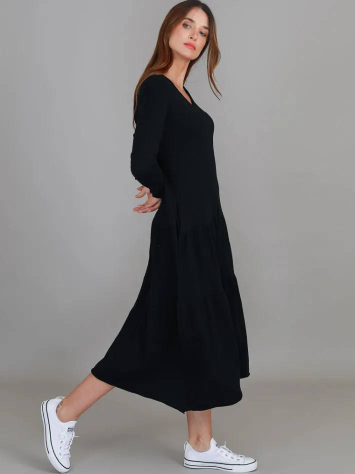 3rd Story Vera Black Tiered Long Sleeve Dress< Long Sleeve Dress