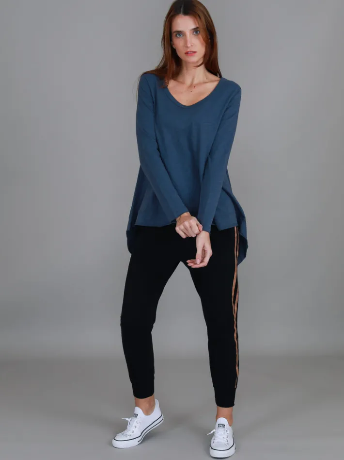3rd Story Willow Asymmetrical Hem T Shirt< Long Sleeves