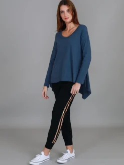 3rd Story Willow Asymmetrical Hem T Shirt< Long Sleeves