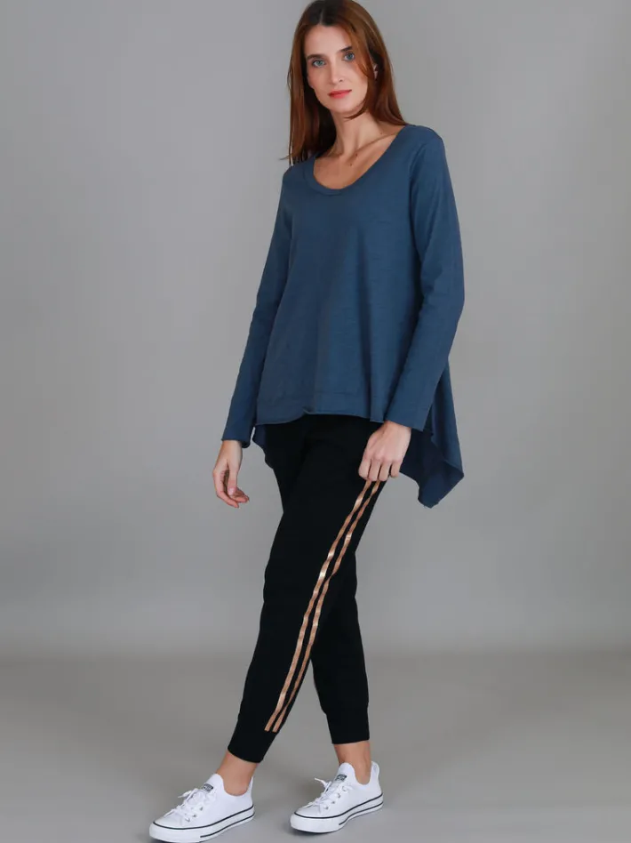 3rd Story Willow Asymmetrical Hem T Shirt< Long Sleeves