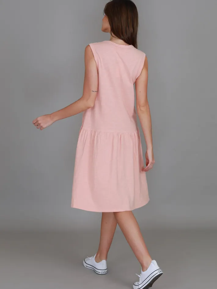 3rd Story Zoe Knee Length Dress< Sleeveless Dress
