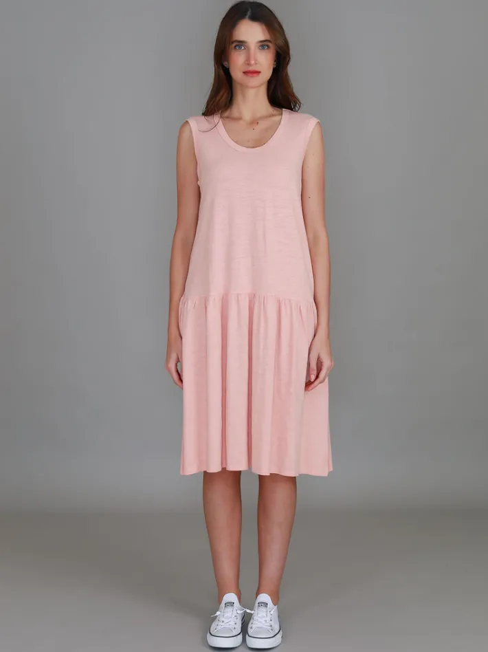 3rd Story Zoe Knee Length Dress< Sleeveless Dress